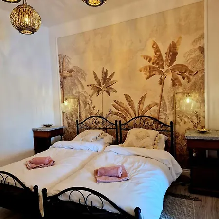 Rynek Mickiewicza Кенты